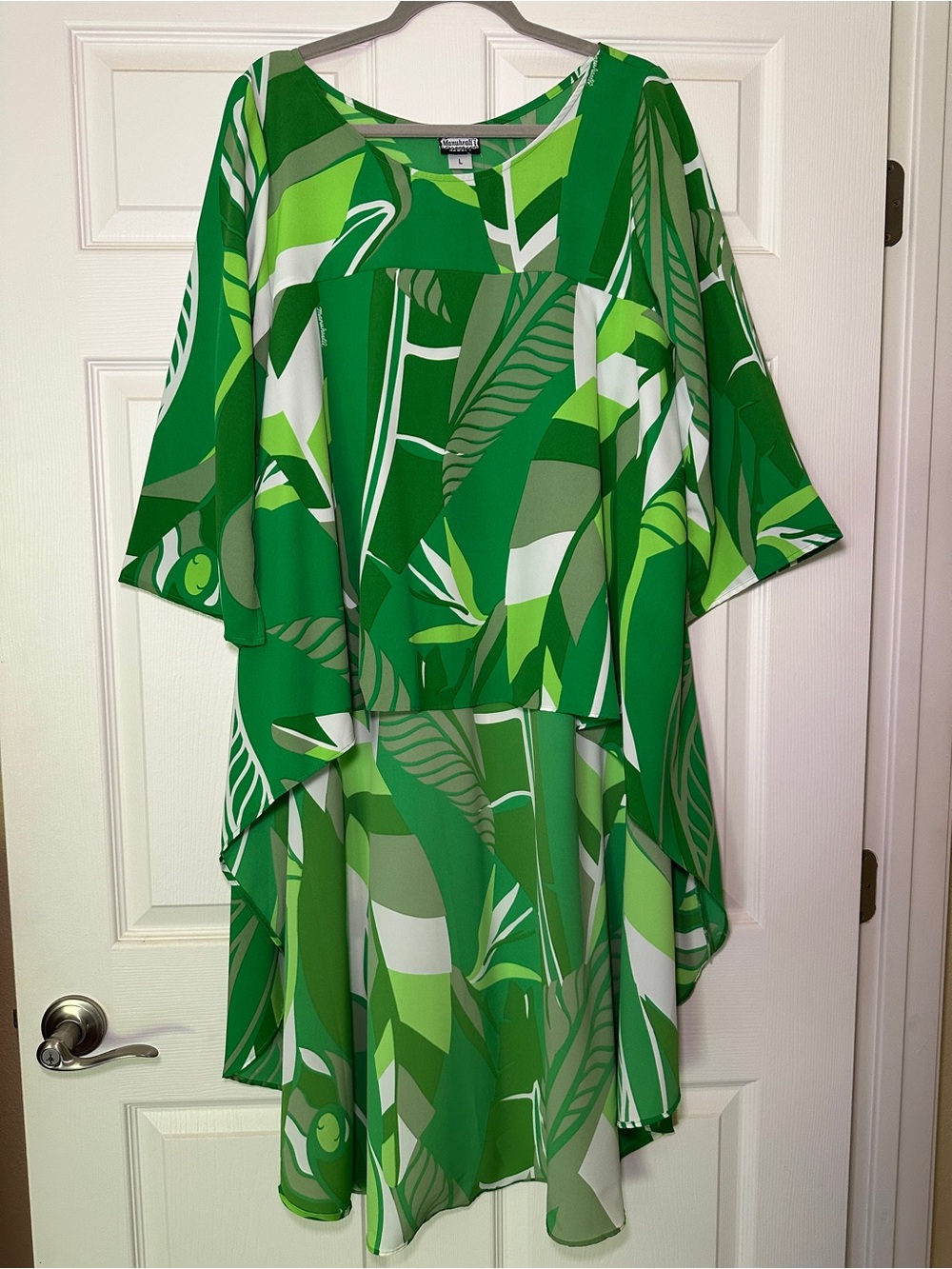 Manuheali’i Pua Manu (Bird of Paradise) Hi-Lo Top in Emerald — Size L, NWT